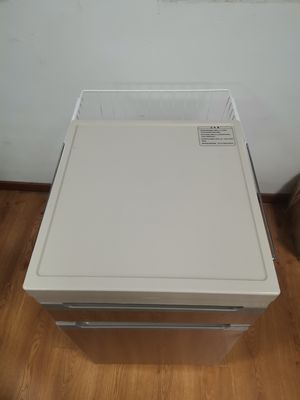 Цвет алюминиевой таблицы шкафа ухода за больным больницы структуры плиты деревянный с рицинусами