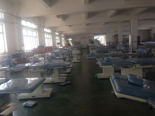 Кровать трудовых родов кровати акушерской доставки рассмотрения гинекологическая