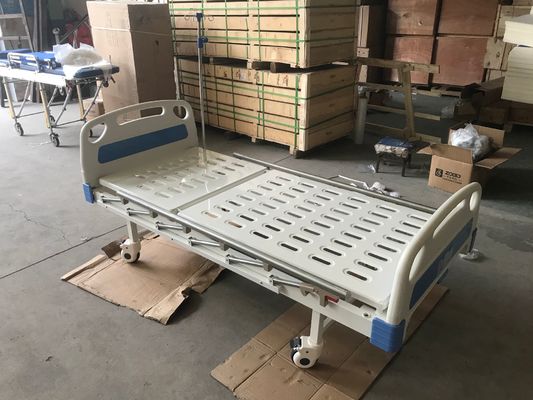 Регулируемая задняя ручная больничная койка 250kgs Medicare 480mm одиночная расшатанная